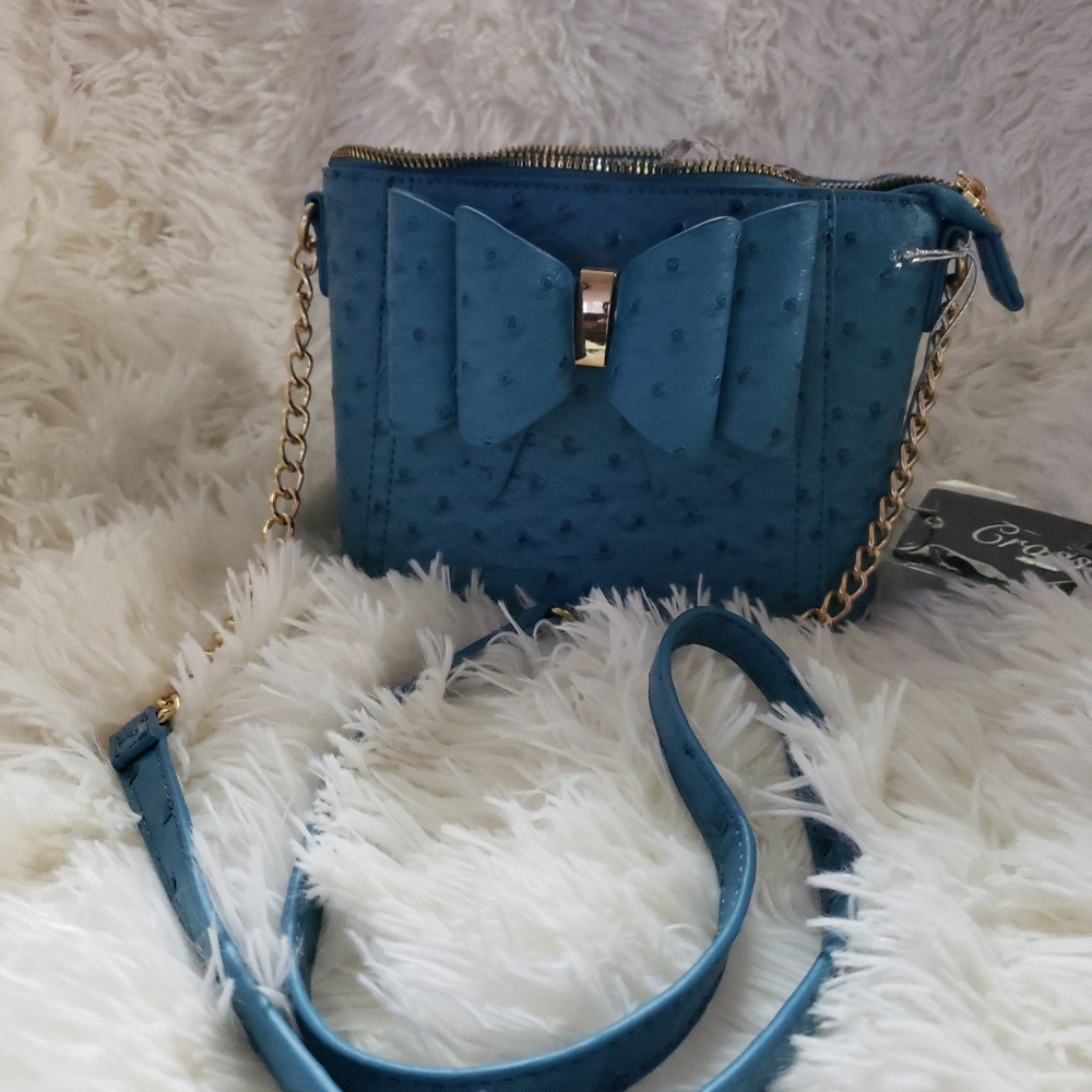Crossi New York Bow Accent Handbag/Purse Gold Chain Strap Detail Brand NEW